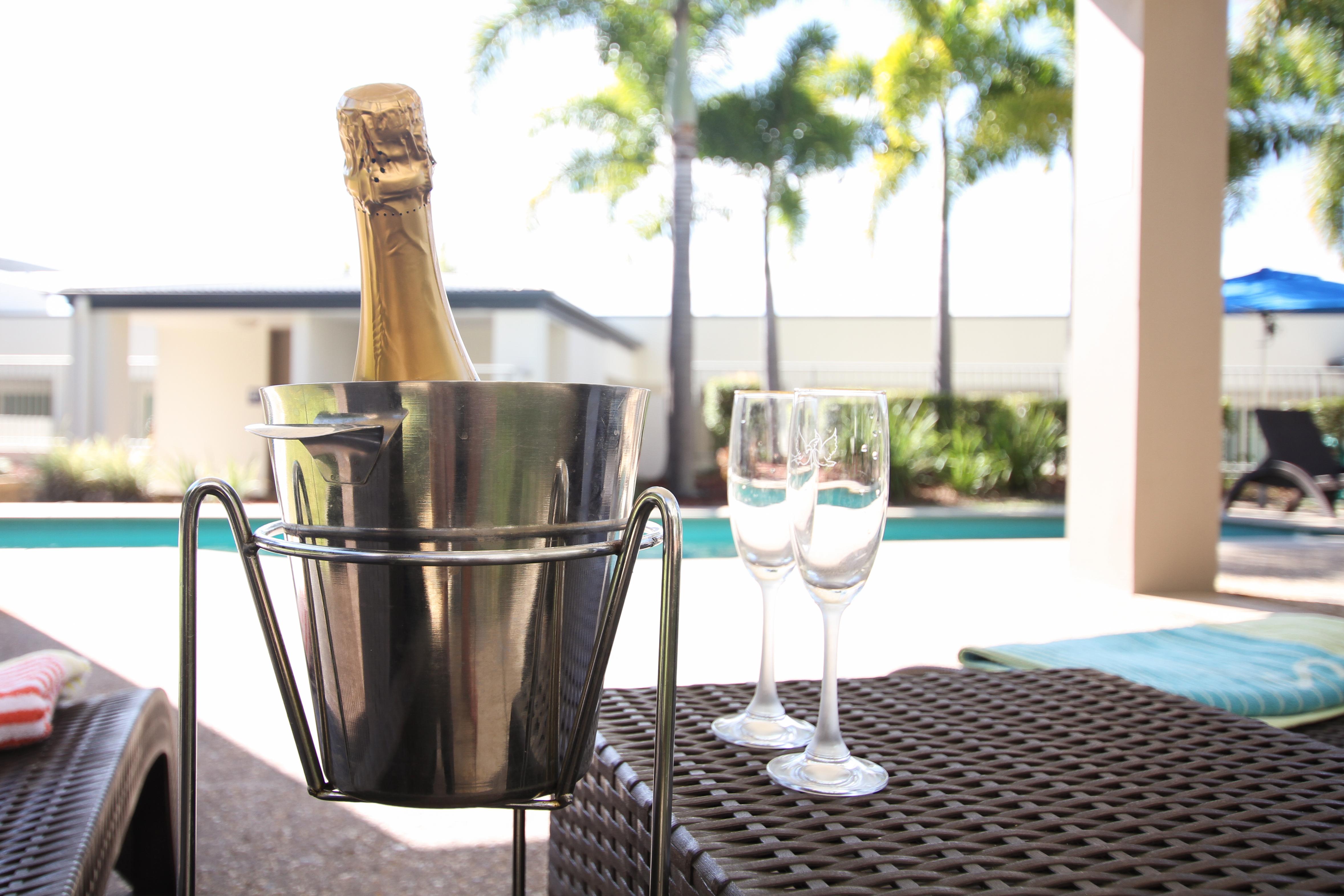 Caloundra Central Apartment Hotel Official Exterior photo