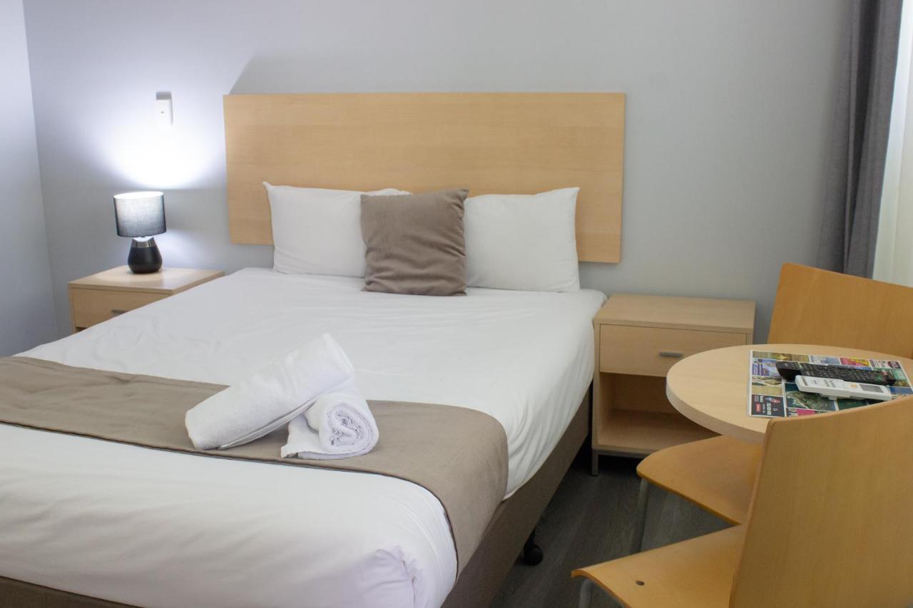 Caloundra Central Apartment Hotel Official Exterior photo
