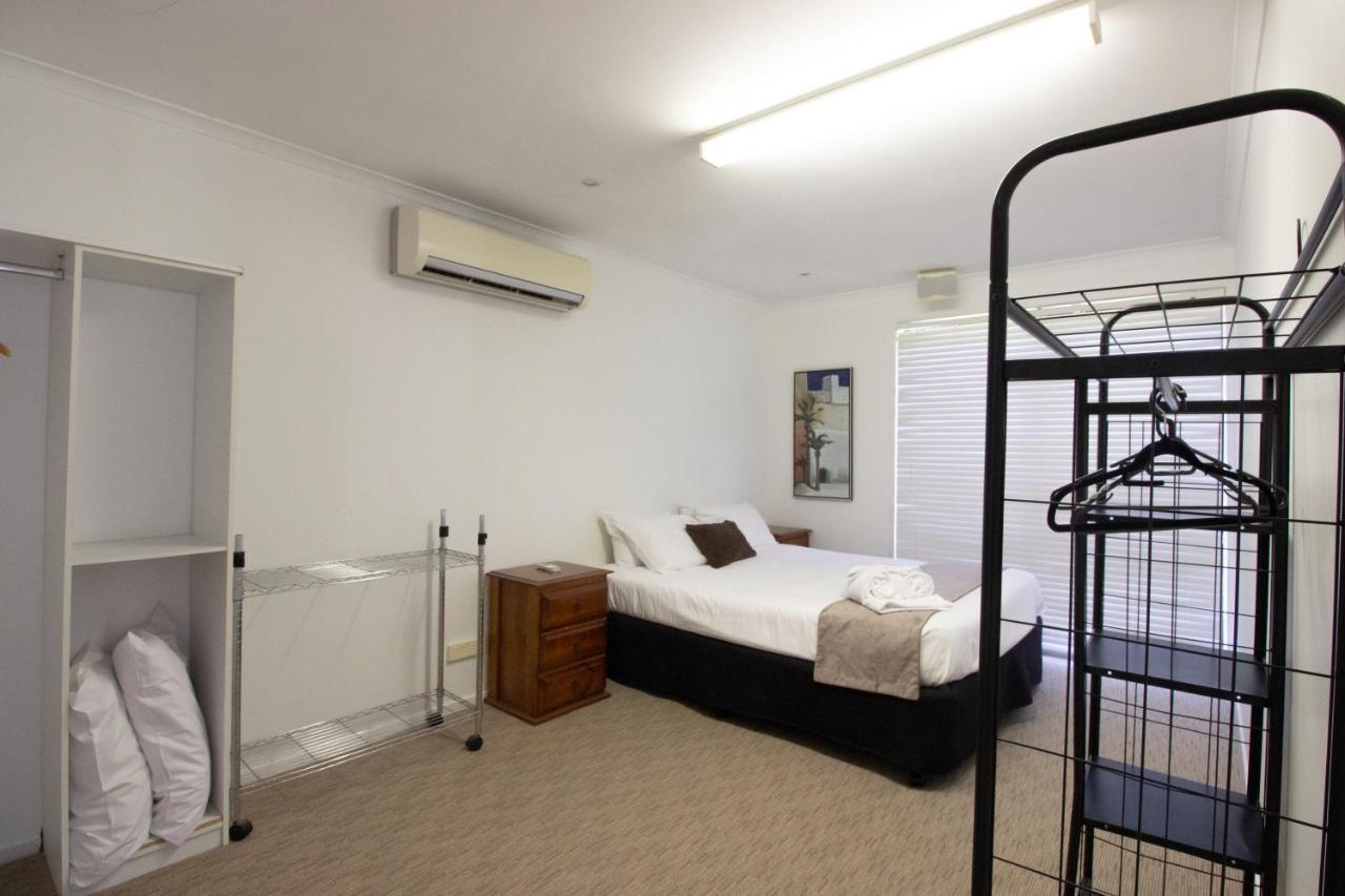 Caloundra Central Apartment Hotel Official Exterior photo